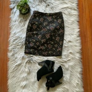 Loft Midi Floral Pencil Skirt
